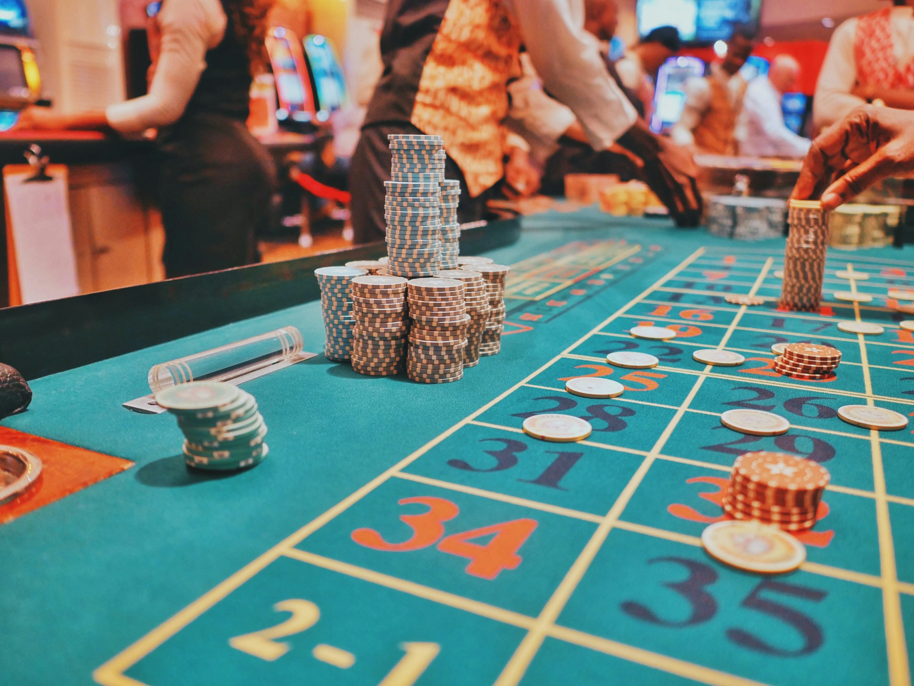 Giới thiệu bet100